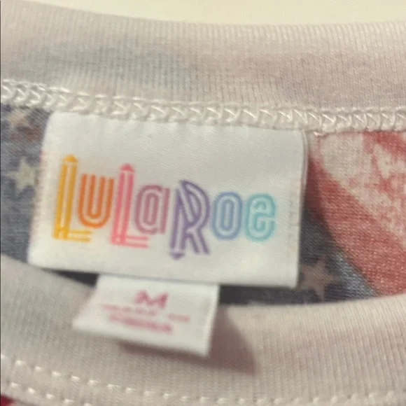 LulaRoe Patriotic Raglan Shirt size medium - Picture 2 of 2